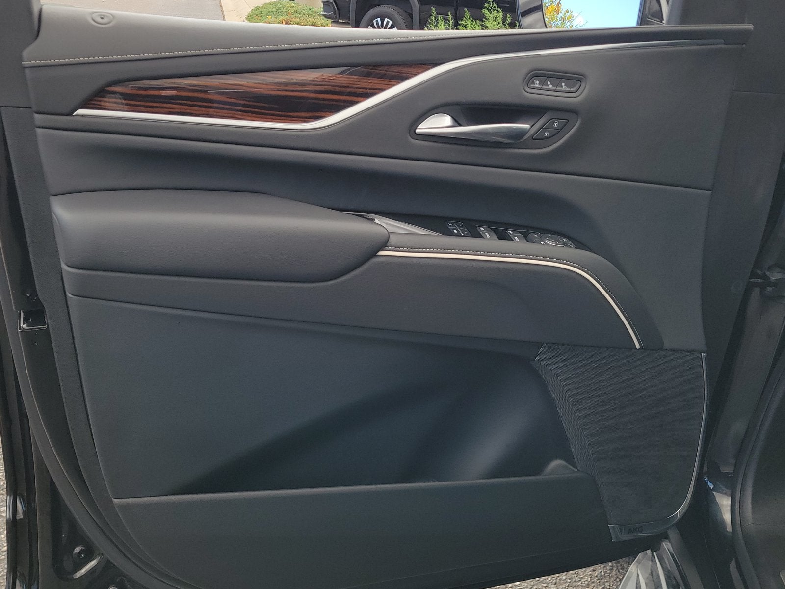 2022 Cadillac Escalade Premium Luxury - Photo 10