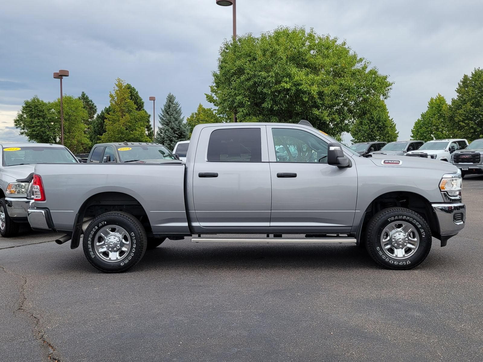2024 RAM 2500 Tradesman Crew Cab 4x4 6'4" Box