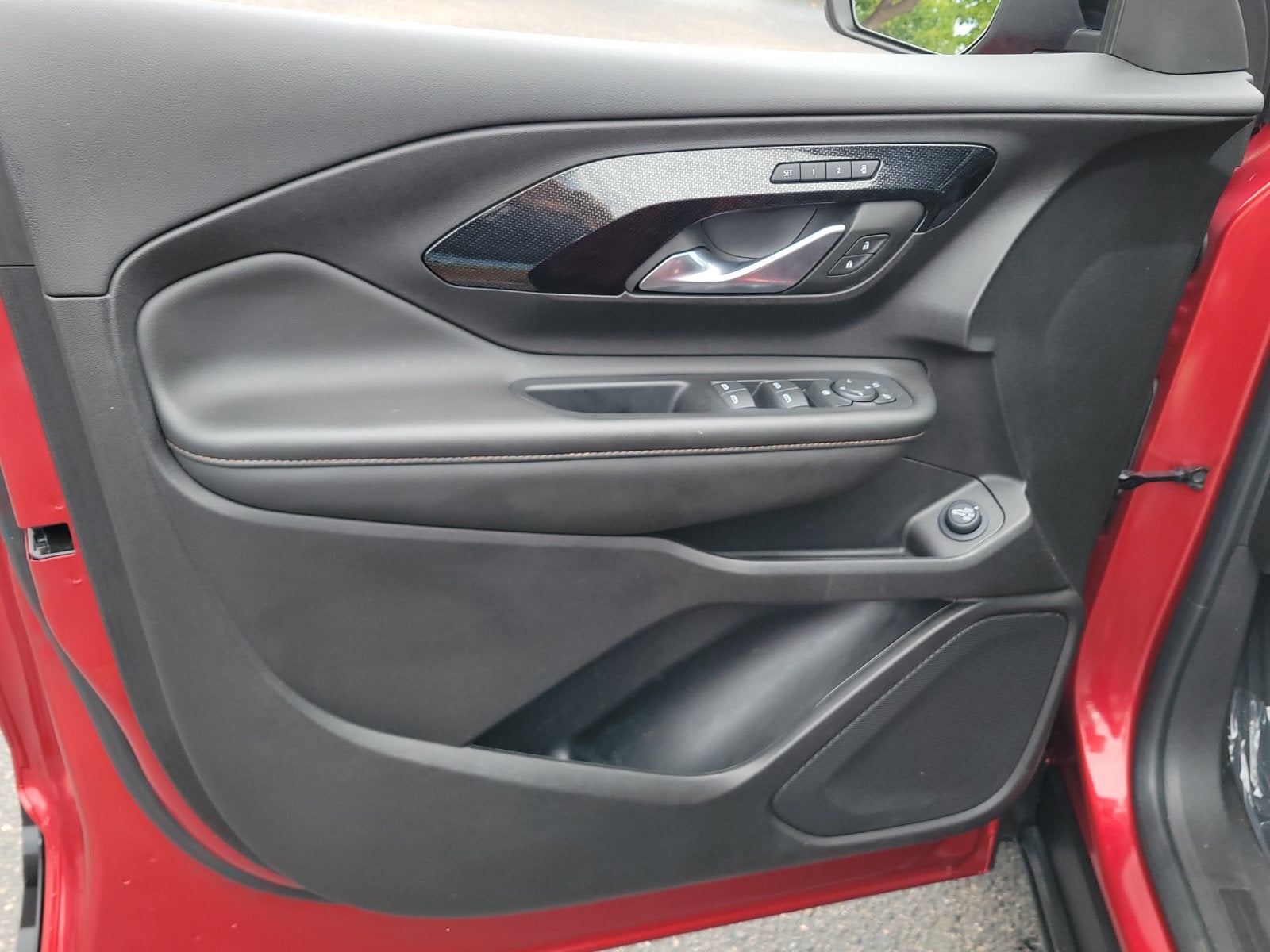 2024 GMC Terrain AT4 - Photo 10
