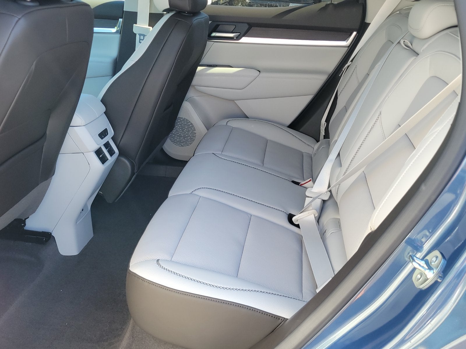 2027 GMC Terrain Denali - Photo 7