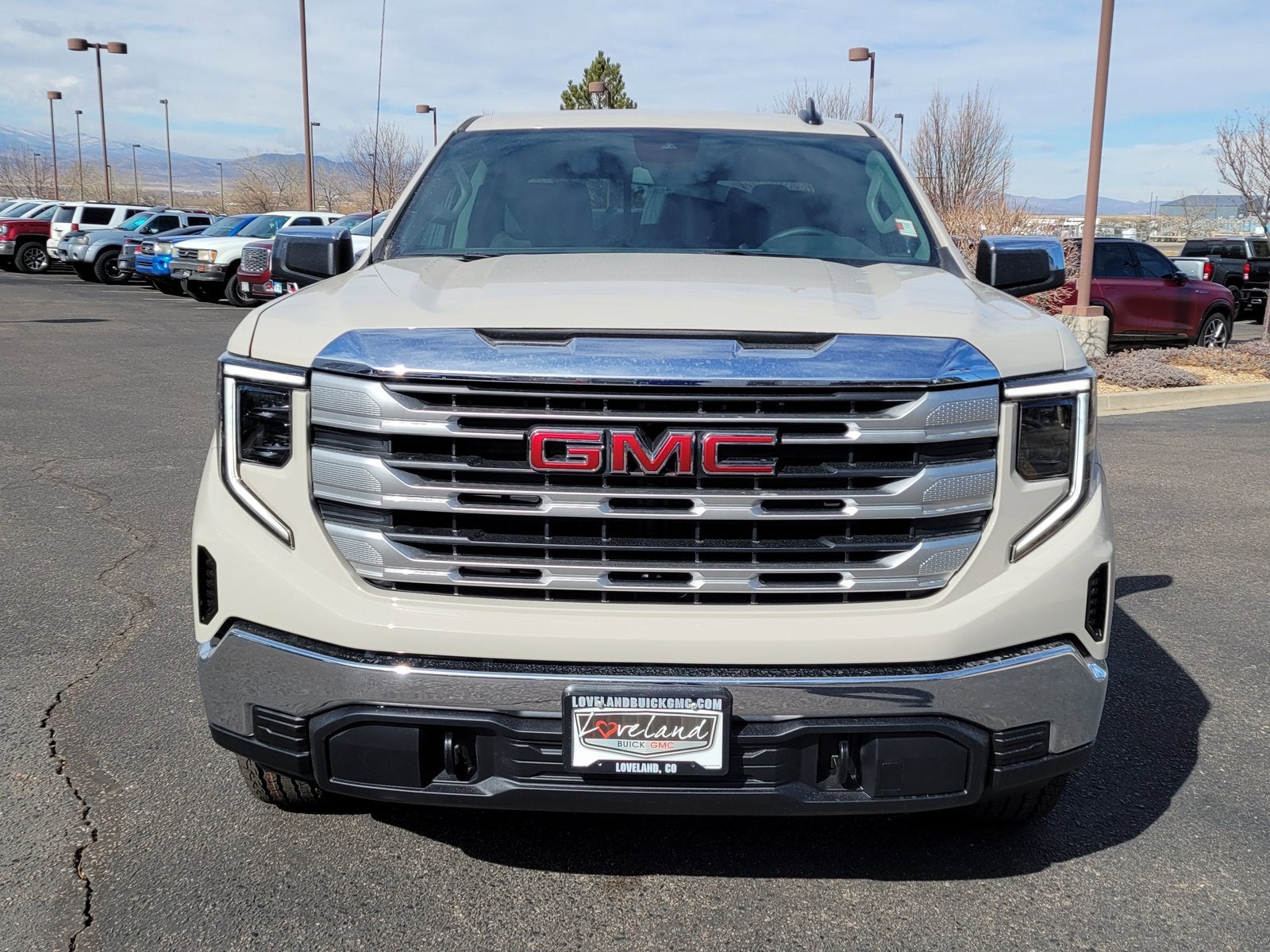2026 GMC Sierra 1500 SLE
