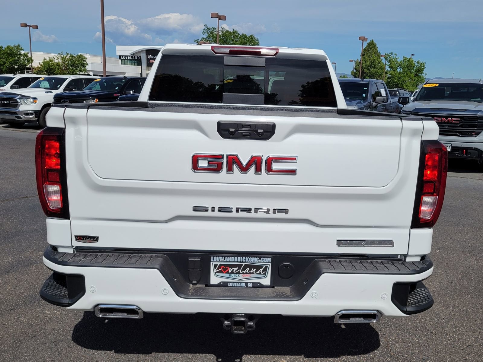2026 GMC Sierra 1500 Elevation