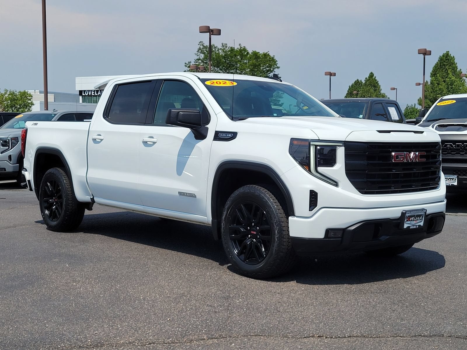 2023 GMC Sierra 1500 Elevation
