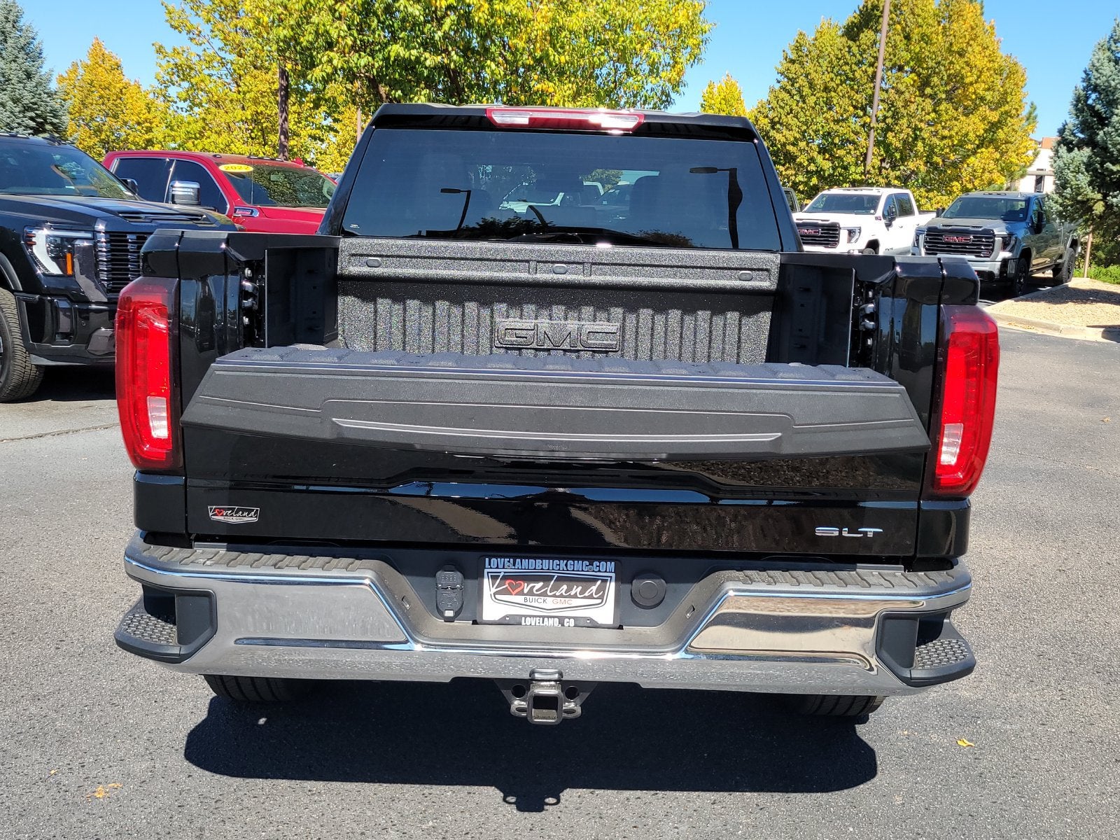2026 GMC Sierra 1500 SLT - Photo 11