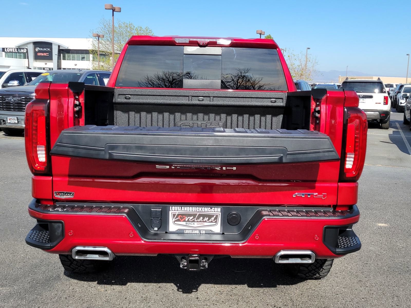 2023 GMC Sierra 1500 AT4
