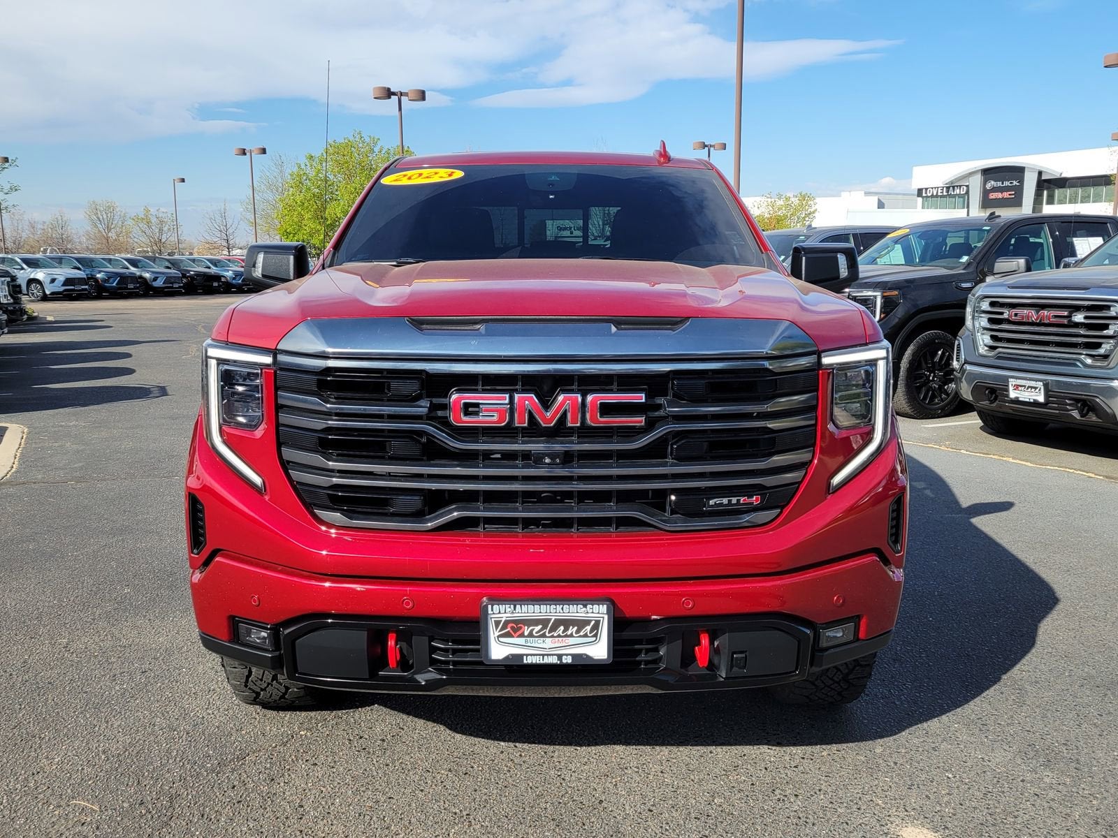 2023 GMC Sierra 1500 AT4