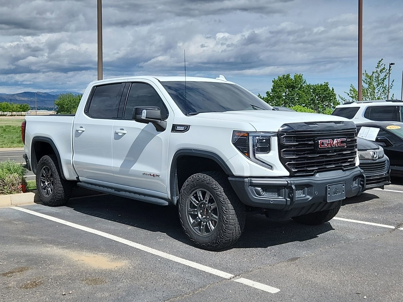 2024 GMC Sierra 4WD Crew Cab Short Box AT4X's photo