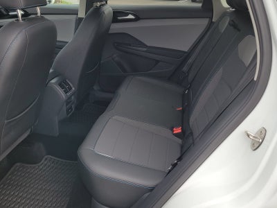 2024 Volkswagen Taos 1.5T SE Black