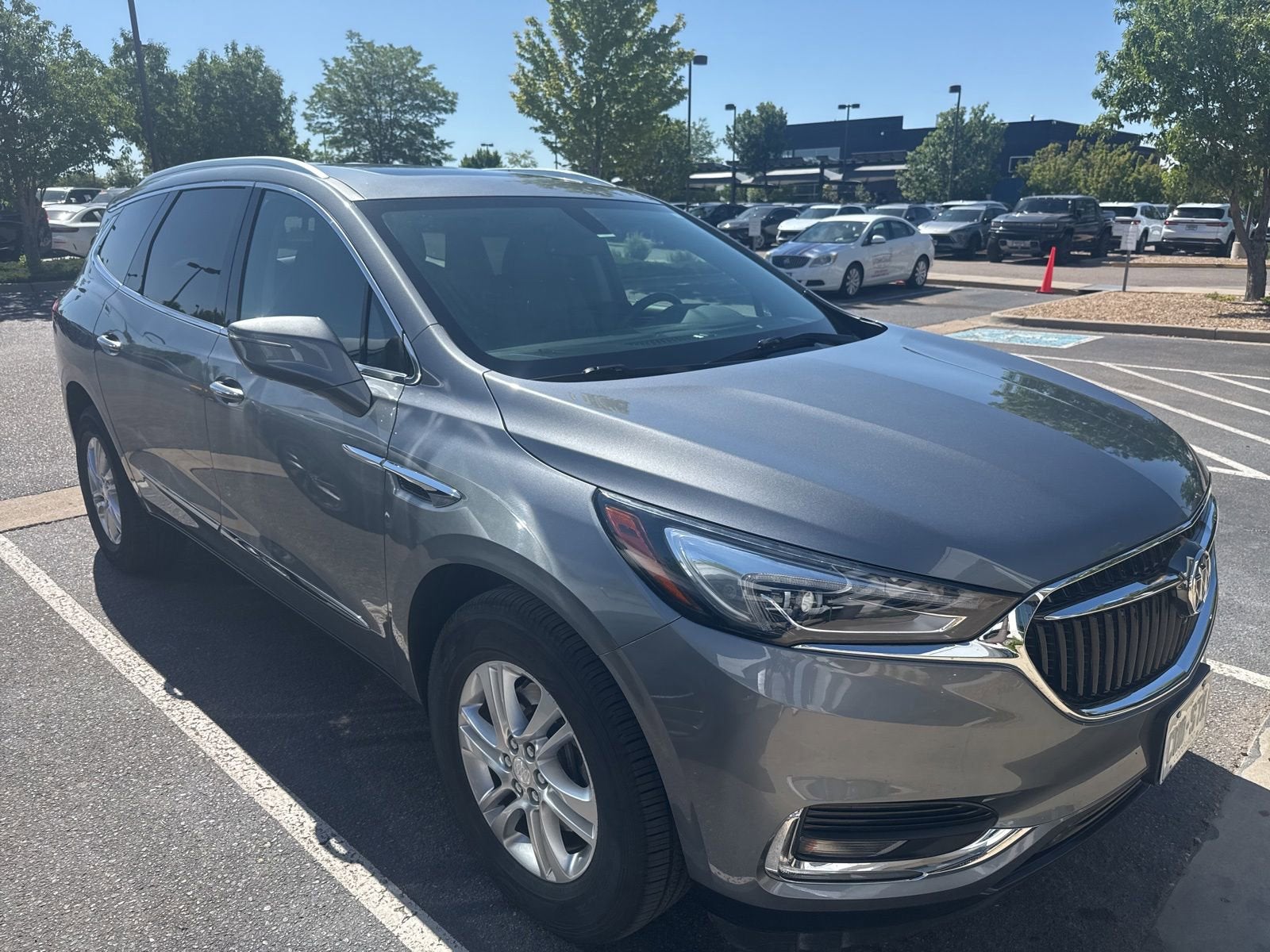 2018 Buick Enclave Essence AWD's photo