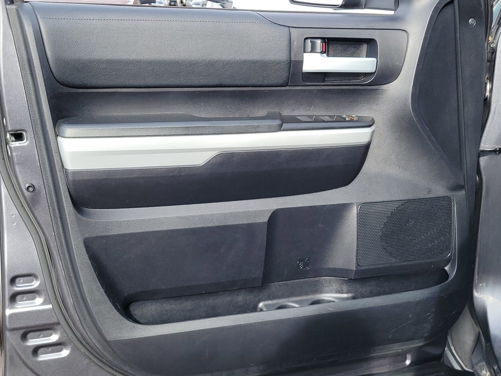 2020 Toyota Tundra 4WD SR5