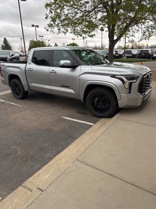 2022 Toyota Tundra 4WD SR5