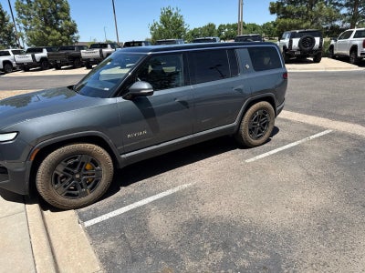 2024 RIVIAN R1S Adventure