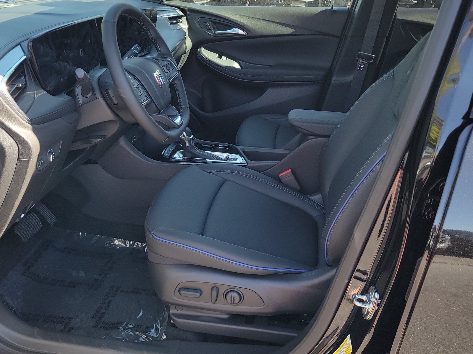 2026 Buick Encore GX Sport Touring - Photo 6