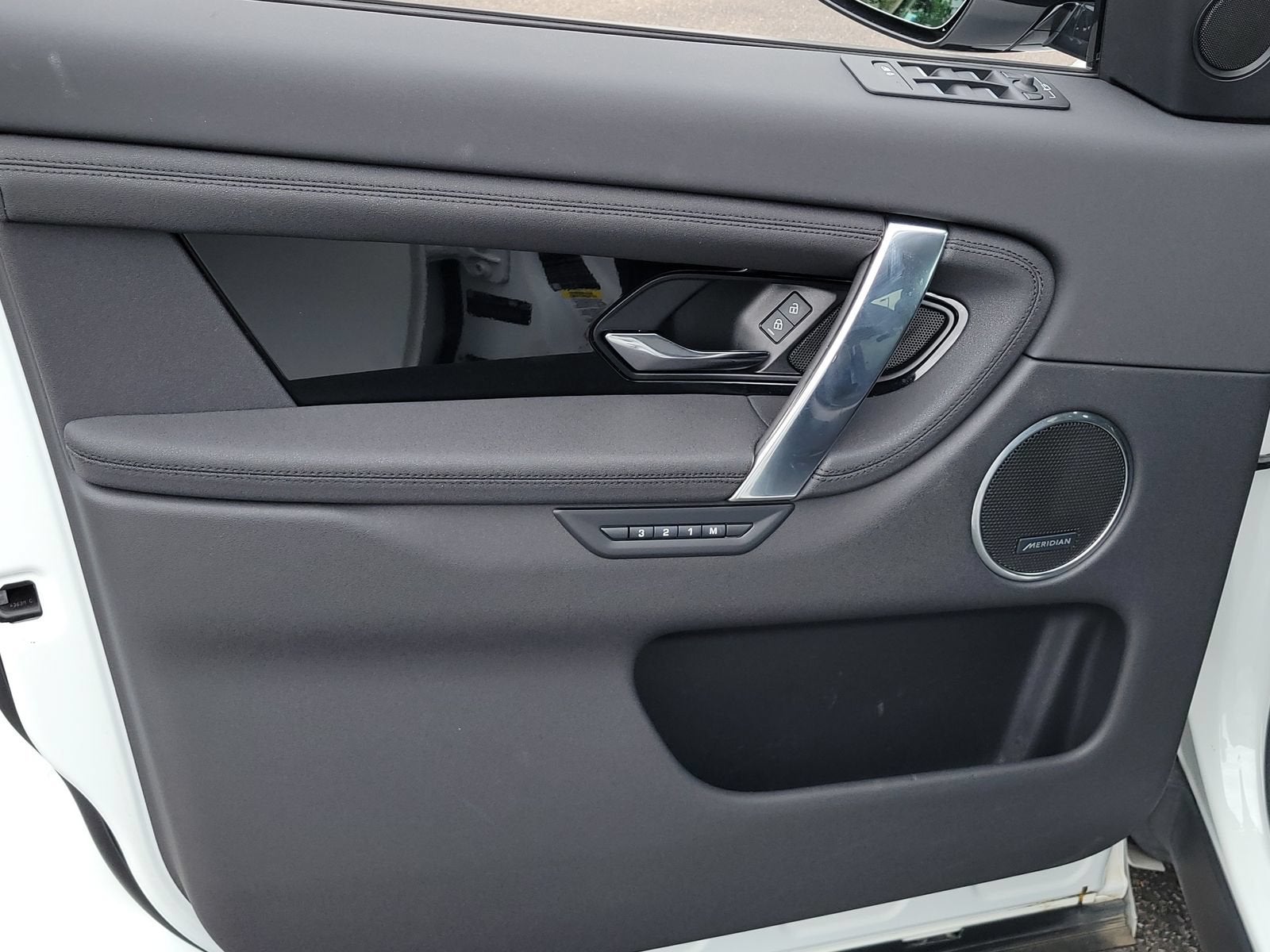 2024 Land Rover Discovery Sport Core S
