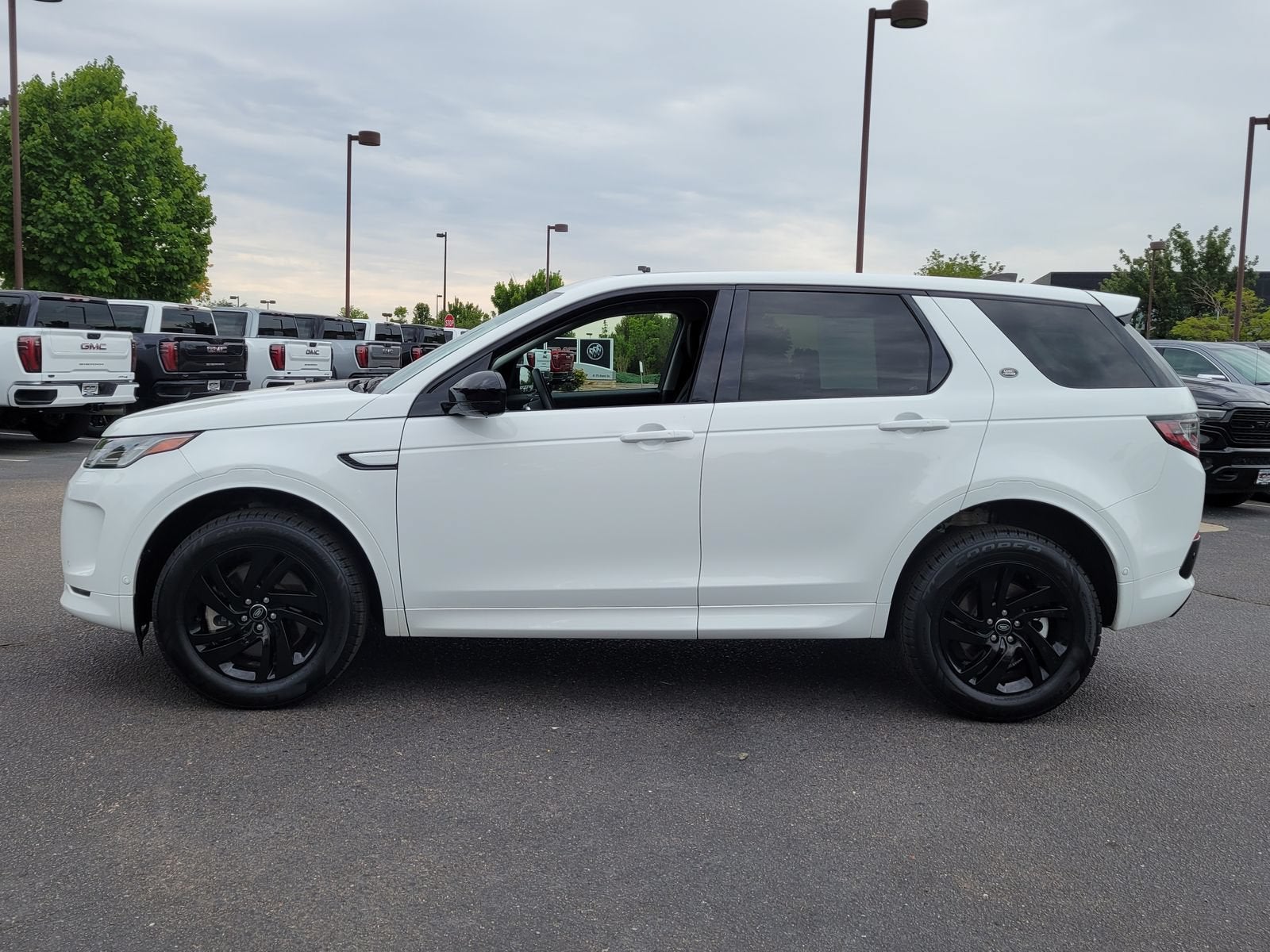 2024 Land Rover Discovery Sport Core S