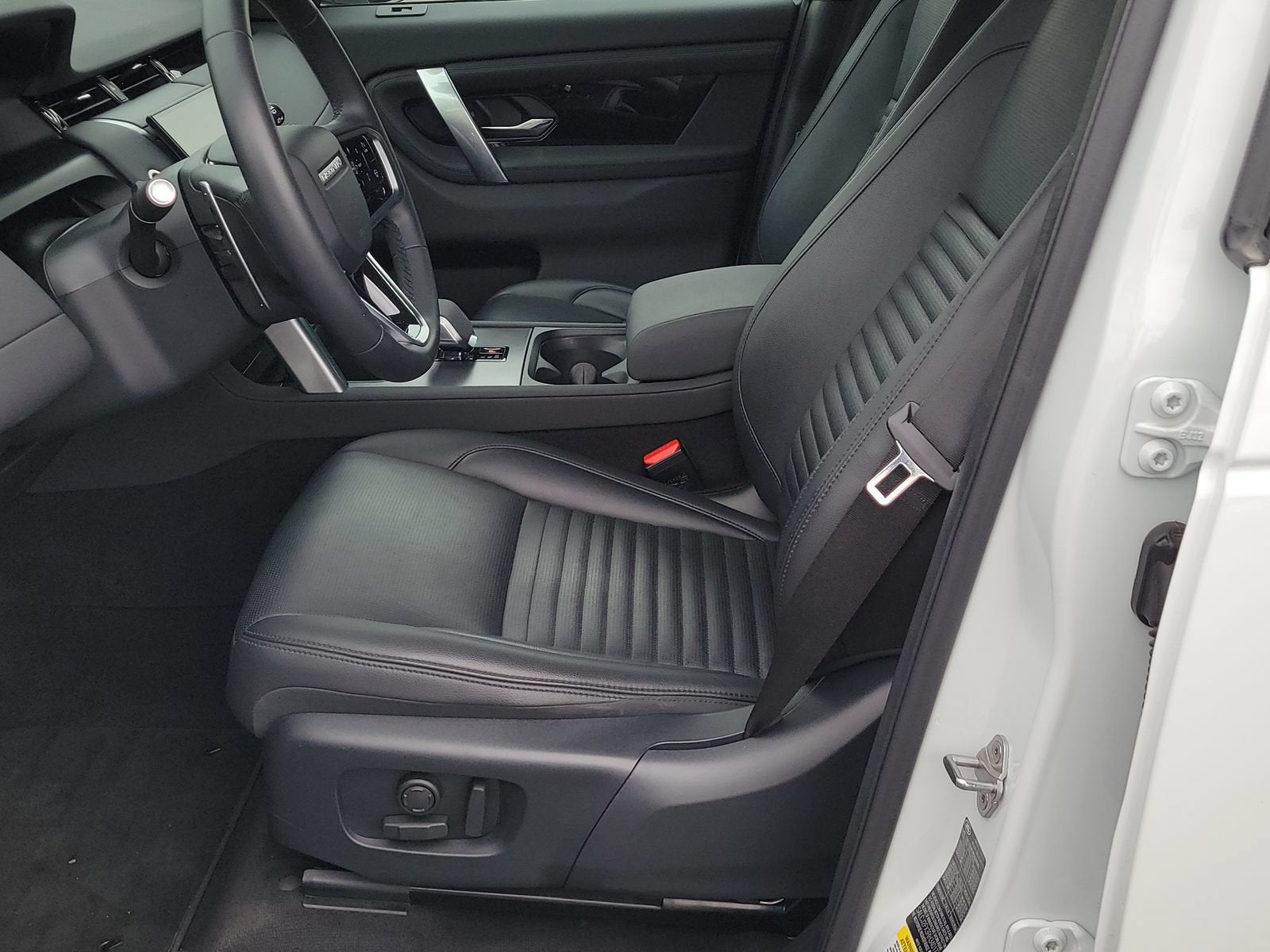2024 Land Rover Discovery Sport Core S