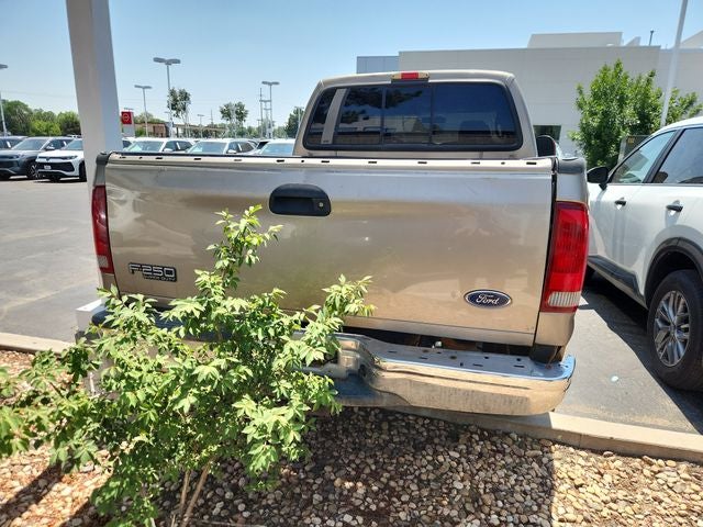 2004 Ford Super Duty F-250 XL