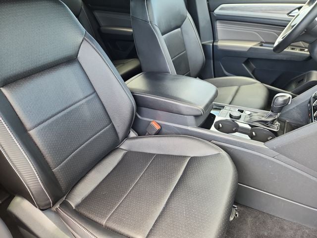 2023 Volkswagen Atlas Cross Sport 2.0T SE w/Technology