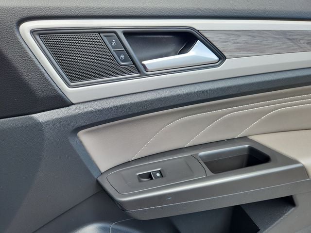 2023 Volkswagen Atlas Cross Sport 2.0T SE w/Technology