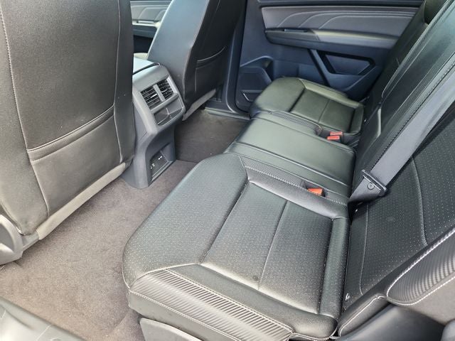 2023 Volkswagen Atlas Cross Sport 2.0T SE w/Technology