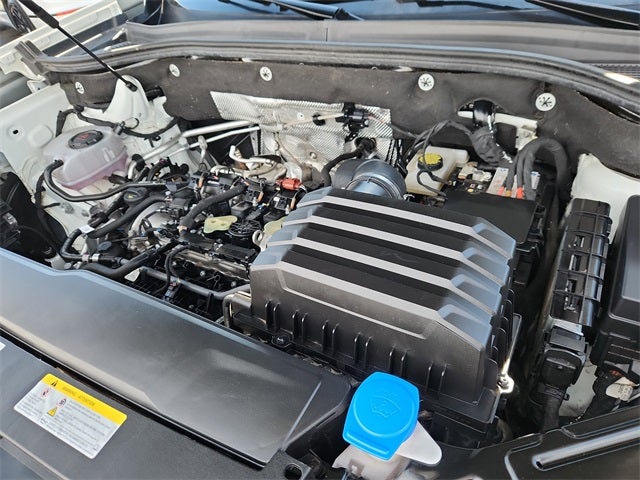 2025 Volkswagen Atlas 2.0T SE w/Technology