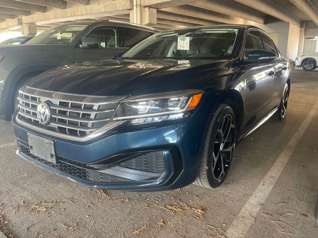 2020 Volkswagen Passat 2.0T R-Line