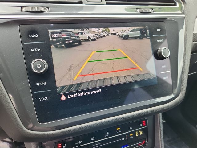 2023 Volkswagen Tiguan SE R-Line Black