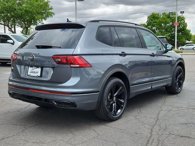 2023 Volkswagen Tiguan SE R-Line Black