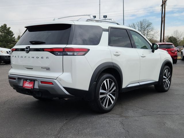 2024 Nissan Pathfinder Platinum