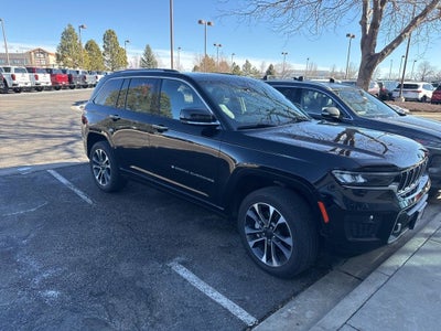 2022 Jeep Grand Cherokee Overland