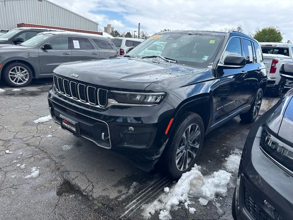 2022 Jeep Grand Cherokee Overland