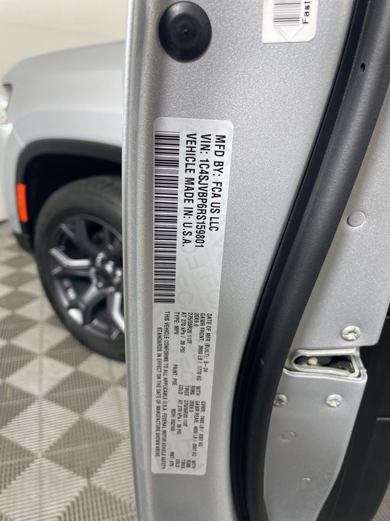 2024 Jeep Wagoneer Series II Carbide 4x4