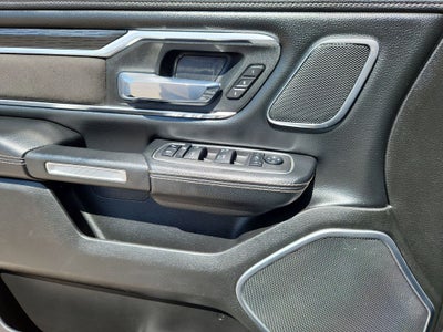 2023 RAM 1500 Laramie Crew Cab 4x4 5'7' Box