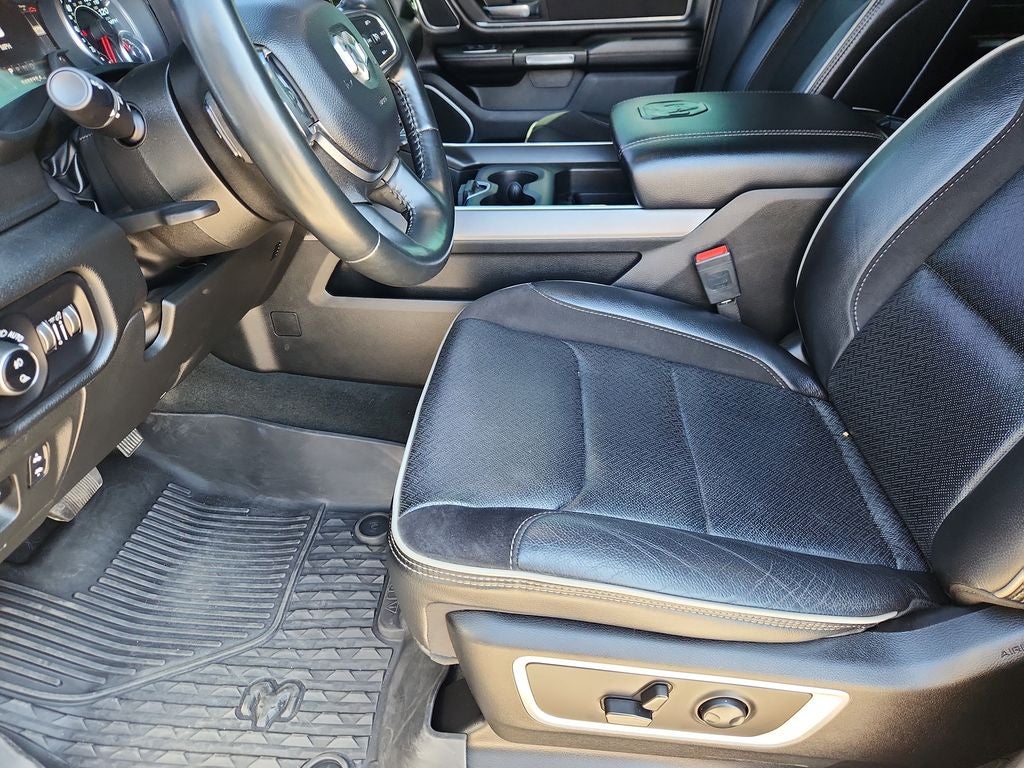 2023 RAM 1500 Laramie Crew Cab 4x4 5'7' Box