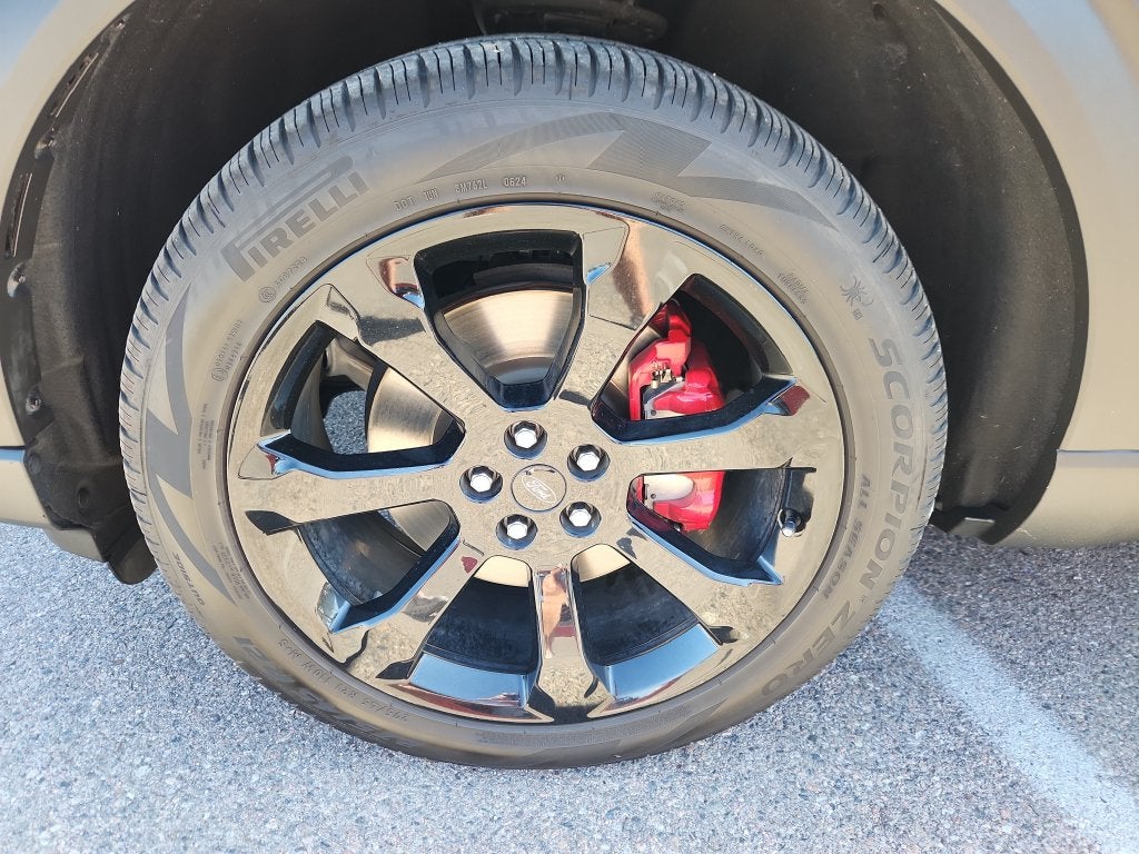 2024 Ford Explorer ST