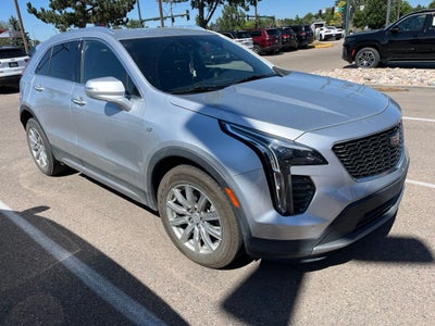2022 Cadillac XT4 FWD Premium Luxury