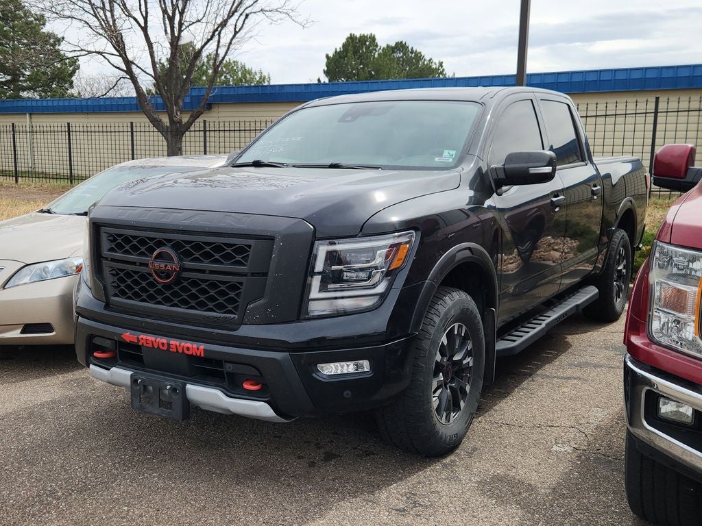 2023 Nissan TITAN Crew Cab PRO-4X 4x4