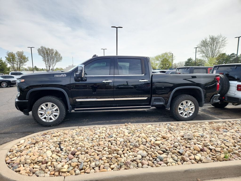2024 Chevrolet Silverado 2500HD 4WD Crew Cab Standard Bed High Country