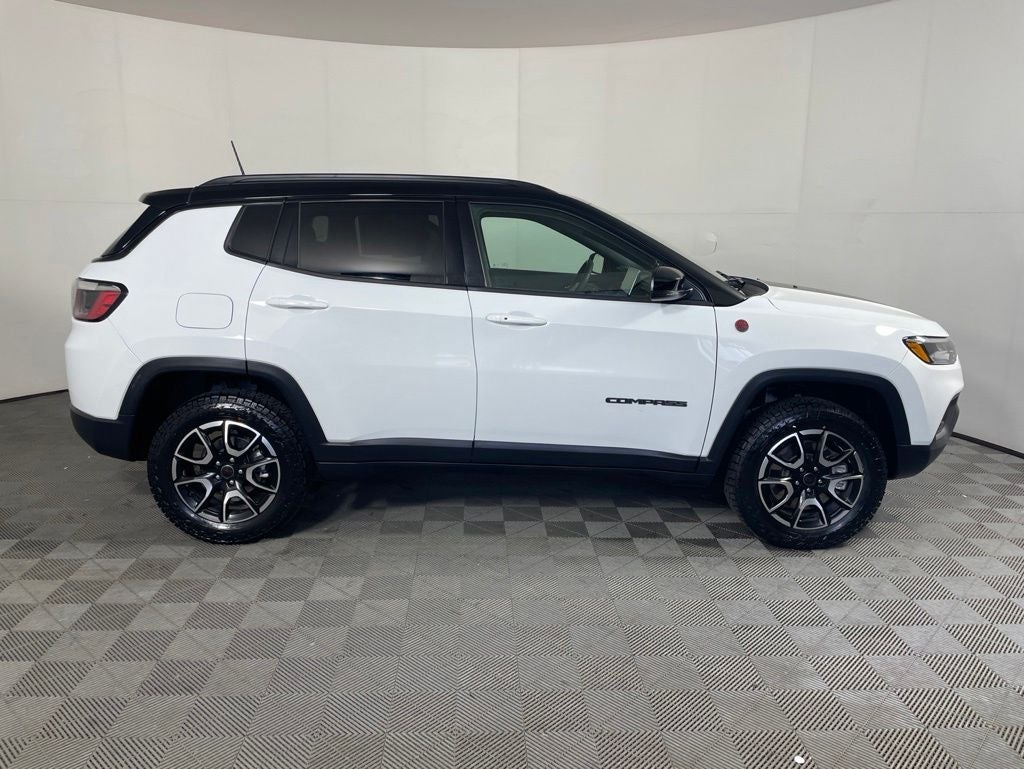 2025 Jeep Compass Trailhawk 4x4