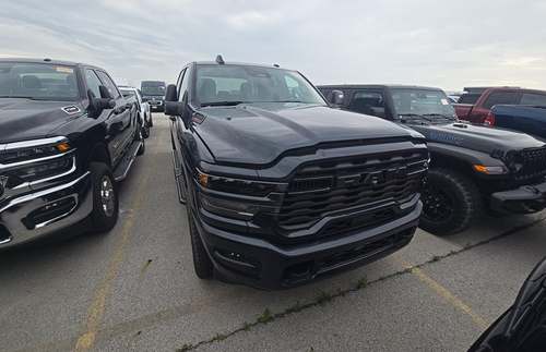 2025 RAM 2500 Big Horn Crew Cab 4x4 6'4' Box