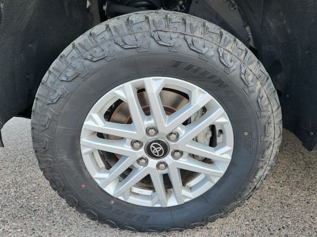 2025 Toyota Tundra SR5