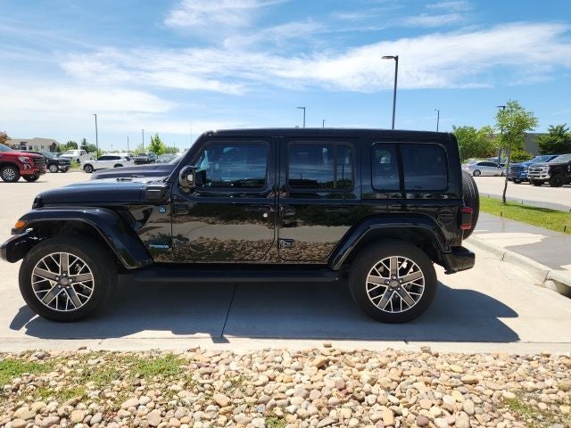 2022 Jeep Wrangler Unlimited Sahara High Altitude 4xe