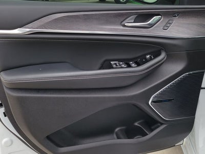 2025 Jeep Grand Cherokee Overland 4xe