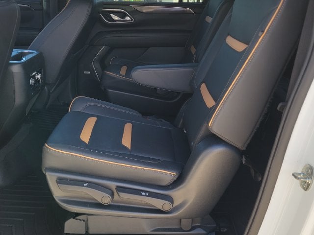 2022 GMC Yukon XL AT4