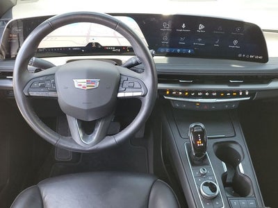 2024 Cadillac XT4 Premium Luxury