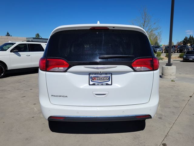 2017 Chrysler Pacifica Touring L Plus