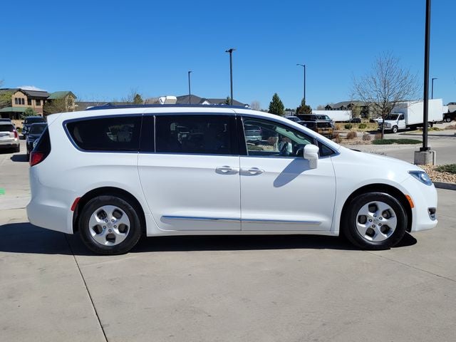 2017 Chrysler Pacifica Touring L Plus