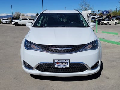 2017 Chrysler Pacifica Touring L Plus
