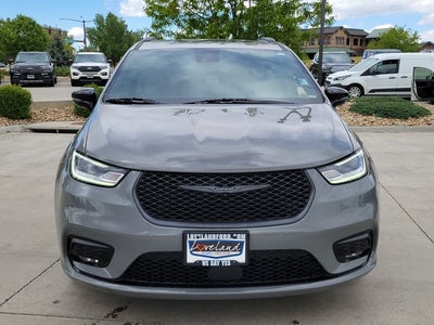 2025 Chrysler Pacifica Limited