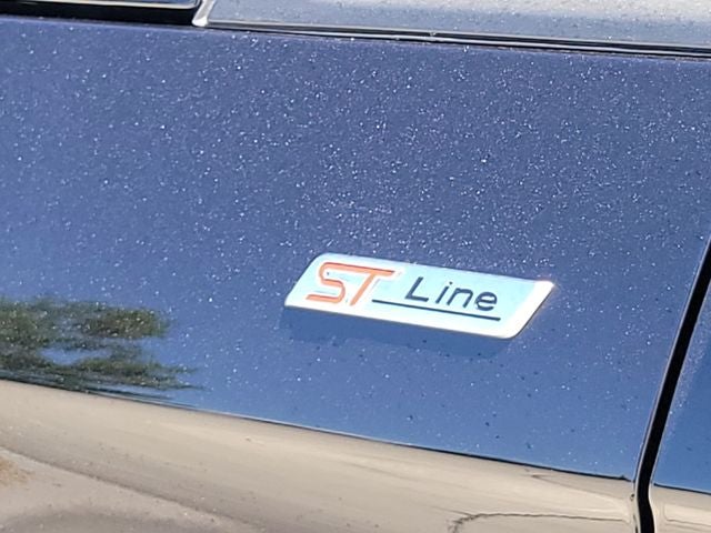 2022 Ford Edge ST Line